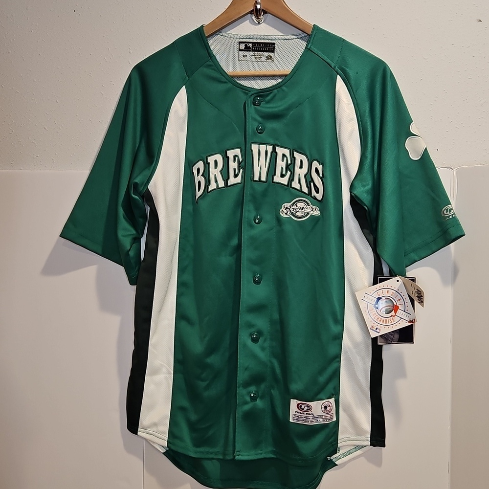 NWT Milwaukee Brewers True Fan Genuine Merch St Patricks Day Jersey MLB S
